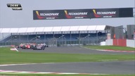 Potężny wpadek podczas wyścigu Formula Renault 2. 0