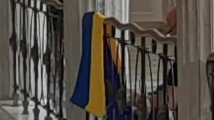 UKRAIŃSKA FLAGA ŚCIĄGNIĘTA Z SEJMU RP #shorts #ukraina #dariuszmatecki