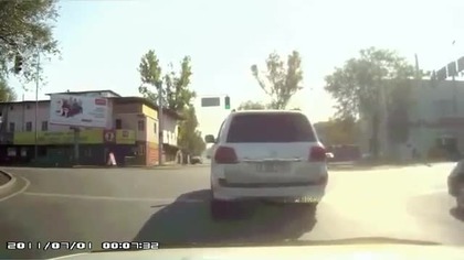 Autobus vs  van