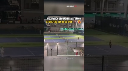 HIT Fani Widzewa Łódź dopingowali...  amatorki, które grały mecz tenisa obok stadionu Legii 