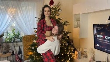 CO DOSTAŁYŚMY POD CHOINKĘ?! | VLOGMAS