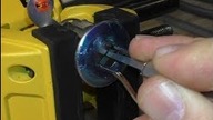 Zamek od Mitsubishi l200, rocznik 2001-2005. Lockpicking i nieudolne patroszenie:) L200 Lock