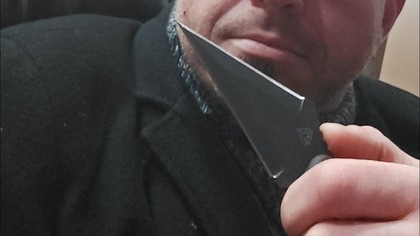 Extra Paskudny Typ.  Nowy nóż Urban Knife Fighting od Maze