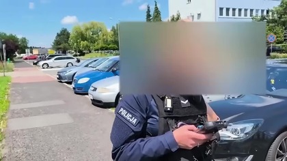 Policjantka,Kierownik,Komendant -Policyjne Orły 2026 (720p 60fps AV1-48kbit AAC)