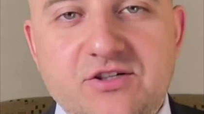 Pilny apel posła Mateckiego o wsparcie dla aresztowanego dziennikarza.