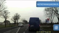 Kierowca omija szlaban i wjeżdża na tory [Bez Trzymanki #87]