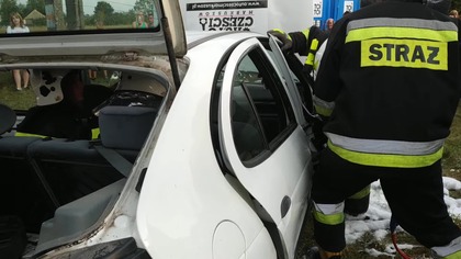 Pokaz ratownictwa drogowego OSP Markuszów - na dożynkach gminnych w Wólce Kątnej#2