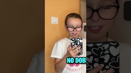   KLIKNIJ WYŻEJ   Uzależniona od telefonu #fikimikiagatkiimoniki