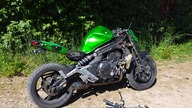 Miałem wypadek na motocyklu...   (rozbiłem Kawasaki ER6n)