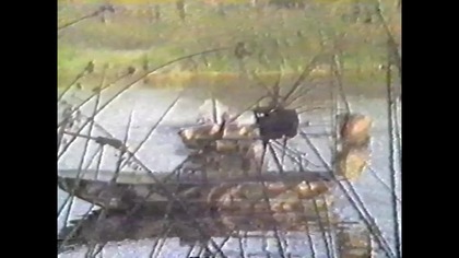 Potwór Z Bagien... VID-1742398248453