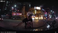 Wyleciała front flipem