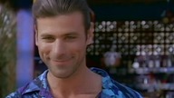 Tropical. Heat. S03E01