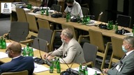 a czym imponuje Orlen (23%) ? żeby sięgać po nasz LOTOS (52%) i PGNiG (73%) !