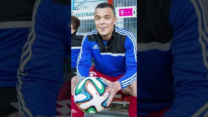 Duet, którego nikt się nie spodziewał.  Chisora i polski piłkarz w jednej historii #shorts