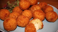 Kuleczki risotto z mozarellą - Video-Kuchnia. pl