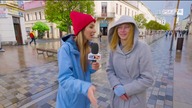 Eska TV - Fragment programu "Co się słucha?" i blok reklamowy w bożonarodzeniowej oprawie 