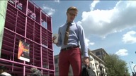 Street Fashion: Współczesny dandys ubiera się u krawca lub... w Vistuli i Wólczance