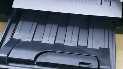 Karny Aroslawek za wspieranie obcych Biznesów 