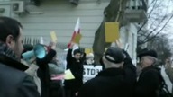 Pikieta przeciw dyskryminacji Polak&oacute;w na Litwie (1)