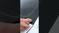 Jak usunąć naklejkę z auta? #detailer #renovation #cleantok #hack #washing