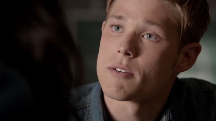 Teen Wolf S04E06 Sieroty