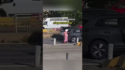  Zwykłe nieustąpienie miejsca przerodziło się w agresję! #droga #agresja #shorts
