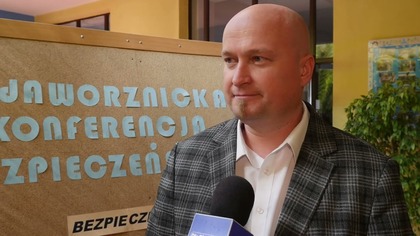 Jak prawidłowo poruszać się jednośladem do szkoły, aby nie łamać przepisów i być bezpiecznym?