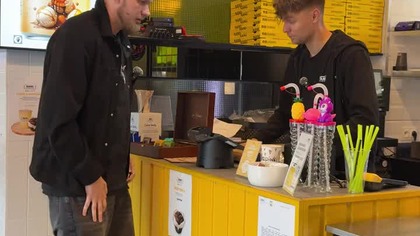 LEWANDOWSKI W KEBABIE