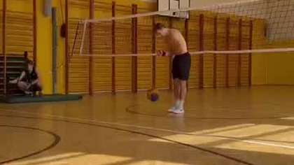 Prawie zginął przy tym WSADZIE #shorts #viral #dunk