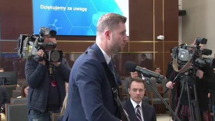 DEEPFAKE? Przedstawiciel NIK odpowiada dziennikarzowi TVP na pytanie o ujawnienie Taśm Banasia: