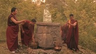 Relic Hunter/Łowcy Skarb&oacute;w (S2) - Odcinek 07.Three Rivers to Cross