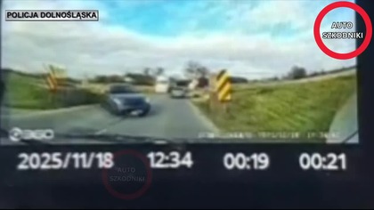 AutoSzkodniki #39  Śmigłowiec, autobus między rogatkami i kanapa w drzwiach