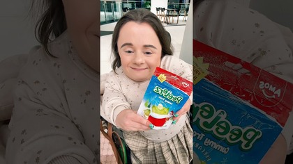 Test świątecznych żelek z Dealz  | #shorts | Magdalena Augustynowicz