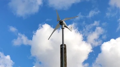 Turbina 400wat zepsuła się po roku.  Nie kręci się, prawdopodobnie winą są uszkodzone łożyska.