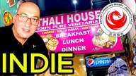 Ruch uliczny i street food w New Delhi