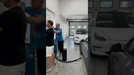 Zabezpieczanie Tesli folią ochronną PPF