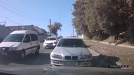 Chamskie zachowanie kierowcy BMW