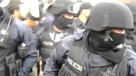 Poznań. ZOMO, terroryści - anarchiści do policjantów