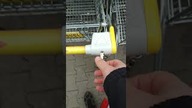 Brak drobnych na wózek sklepowy to nie problem;)