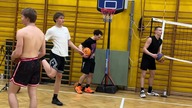 Doskoczył do 3 metrów głową! #fyp #shorts