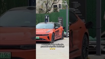 Pamiętajcie, żeby wycisnąć z przewodu wszystkie elektrony! #zeekr #ładowanie #elektromobilność