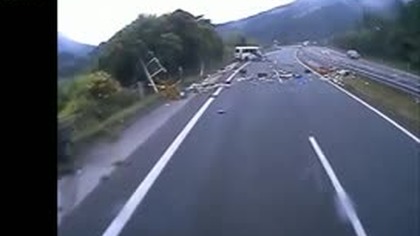 Szokujący wypadek na drodze