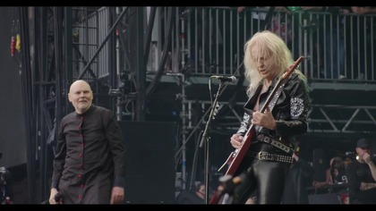 Billy Corgan, KK Downing &amp; Supergroup B (Tom Morello's All Stars) - Snowblind (Black Sabbath cover) (with Billy Corgan, Tom Morello, KK Downing, Adam Jones, Rudy Sarzo, Danny Carey, and Adam Wakeman) - Back To The Beginning

Billed as Supergroup B: Billy Corgan (The Smashing Pumpkins), Sammy Hagar (Van Halen, Montrose), Papa V Perpetua (Ghost) and Steven Tyler (Aerosmith) on vocals; Tom Morello (Rage Against the Machine, Audioslave), Adam Jones (Tool), KK Downing (KK's Priest, Judas Priest), Nuno Bettencourt (Extreme), Vernon Reid (Living Colour), Ronnie Wood (The Rolling Stones) and Andrew Watt on guitars; Rudy Sarzo (Whitesnake, Dio) on bass; Danny Carey (Tool), Chad Smith (Red Hot Chili Peppers) and Travis Barker (Blink-182) on drums; Adam Wakeman on keyboards. 
