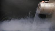 Science Experiment: LIQUID NITROGEN vs LIGHTER