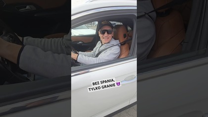 No i poleciało  Nie spać, zwiedzać! już dostępne wszędzie  #kalwiremi #niespaczwiedzac #dj