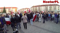 Marsz przeciw uchodźcom w Koszalinie. Bójka przed ratuszem