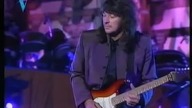 Bon Jovi & Roger Taylor (Queen) - Bed Of Roses (Nara City, Japan 1994)