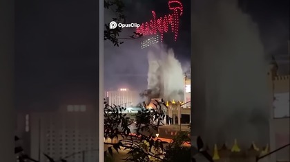 Pająk robot w akcji! Nocne miasto płonie!
