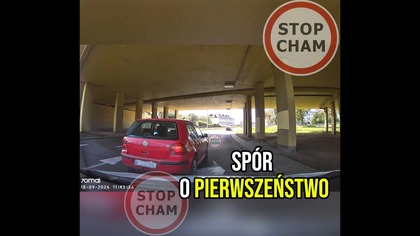Spór o pierwszeństwo na węźle drogowym w Białymstoku #2340 Wasze Filmy