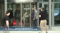 Justin Bieber i drzwi obrotowe ( prawdziwe nagranie )